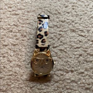 Leopard cat face watch